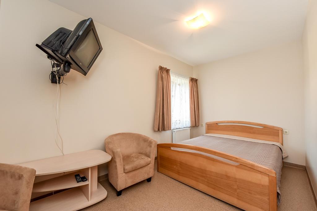 Holiday House Knp Palanga Exterior foto